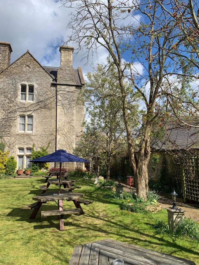 Littlebury Hotel Bicester Extérieur photo