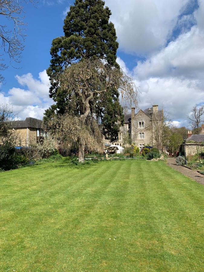 Littlebury Hotel Bicester Extérieur photo