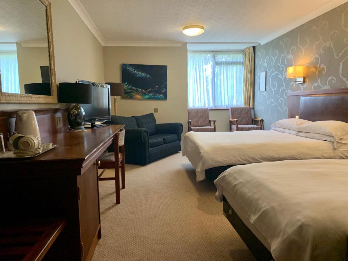 Littlebury Hotel Bicester Extérieur photo